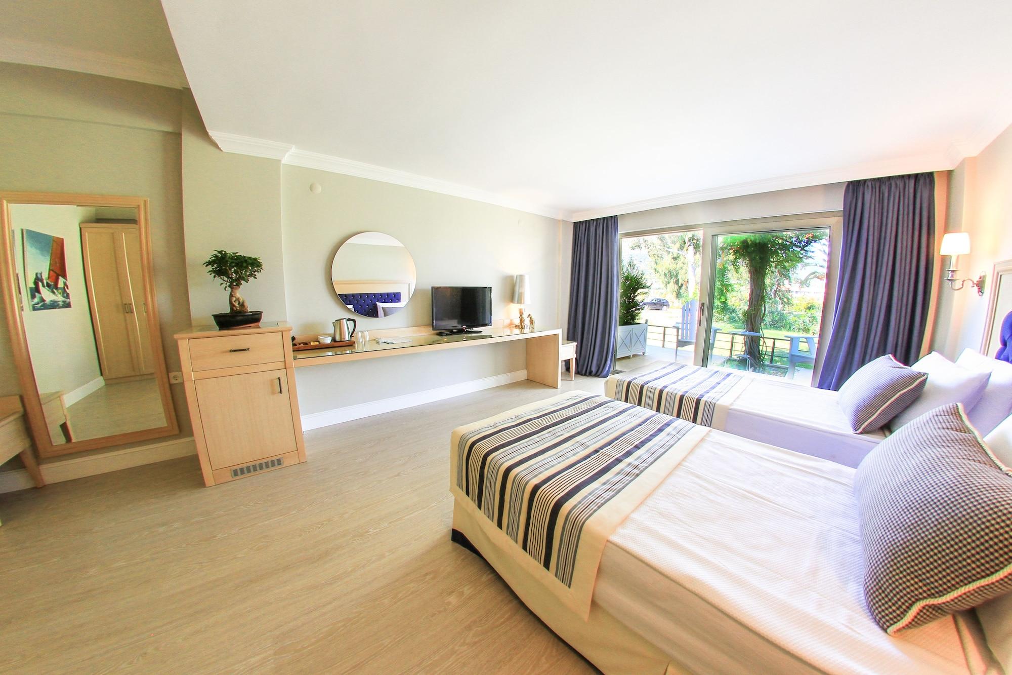 Palm Bay Beach Hotel Emecik Luaran gambar