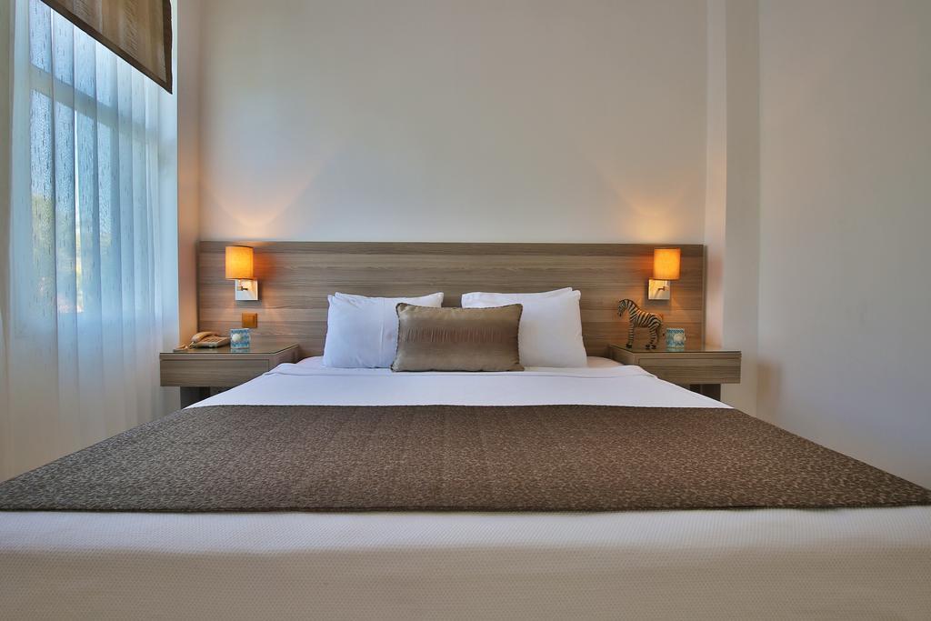 Palm Bay Beach Hotel Emecik Luaran gambar