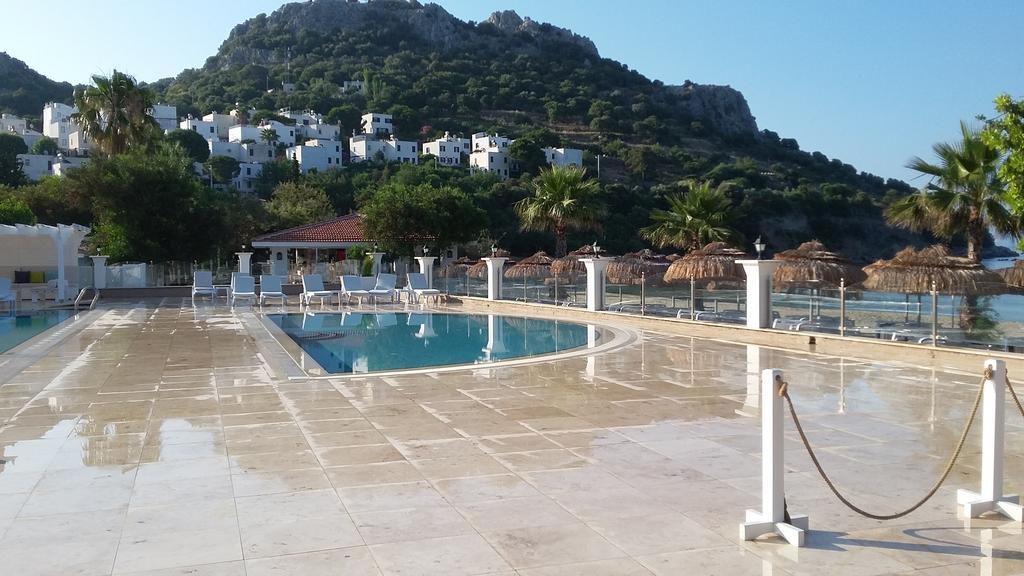 Palm Bay Beach Hotel Emecik Luaran gambar