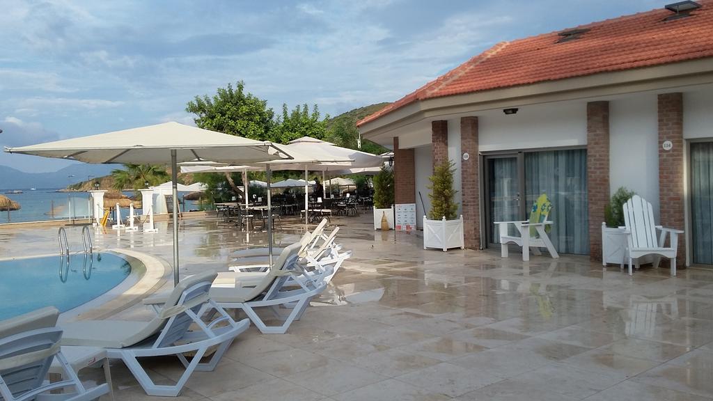 Palm Bay Beach Hotel Emecik Luaran gambar
